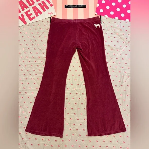 VS PINK VINTAGE Y2K VELOUR TRACKSUIT FLARE PANTS RED DOG PUP 86 PATCH LOGO HTF M - Picture 7 of 9